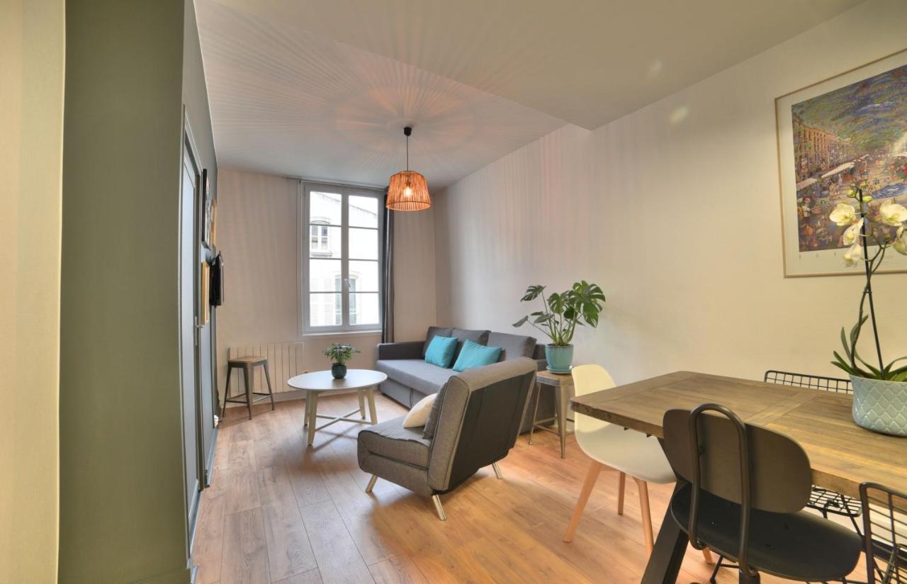 라로셸 Superbe T2 De 45M² En Hyper Centre 아파트 외부 사진